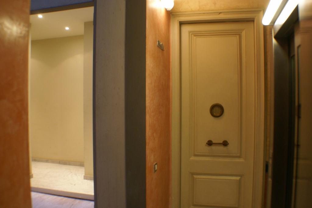 Apartamento Flateli Llúria Barcelona Habitación foto